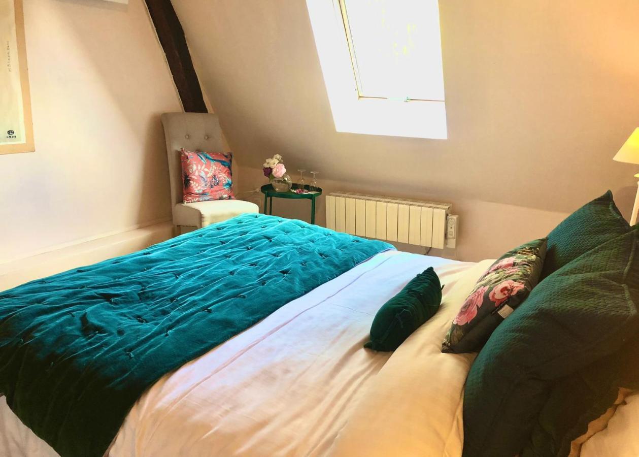 Le Vieux Pressoir Bed & Breakfast Pont-Évêque Dış mekan fotoğraf