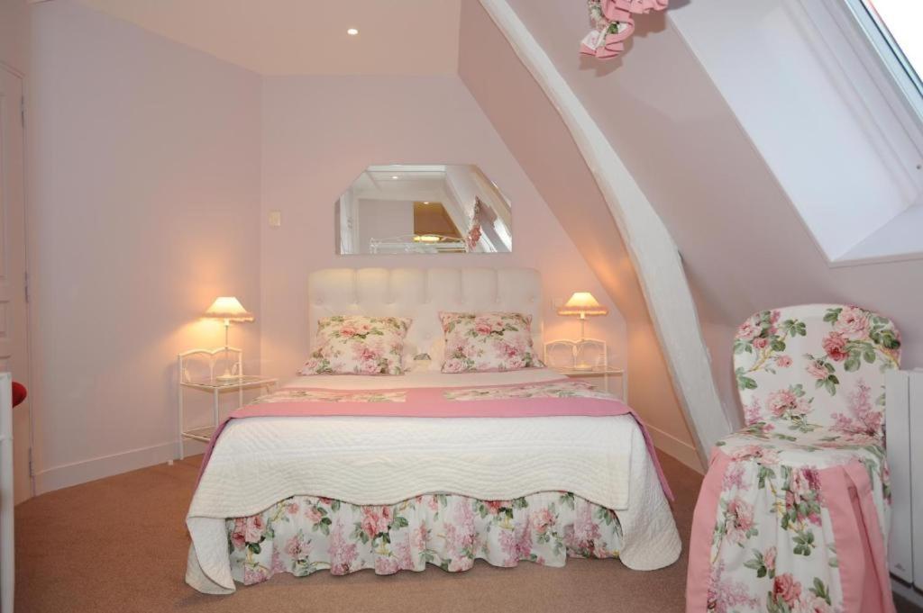 Le Vieux Pressoir Bed & Breakfast Pont-Évêque Dış mekan fotoğraf